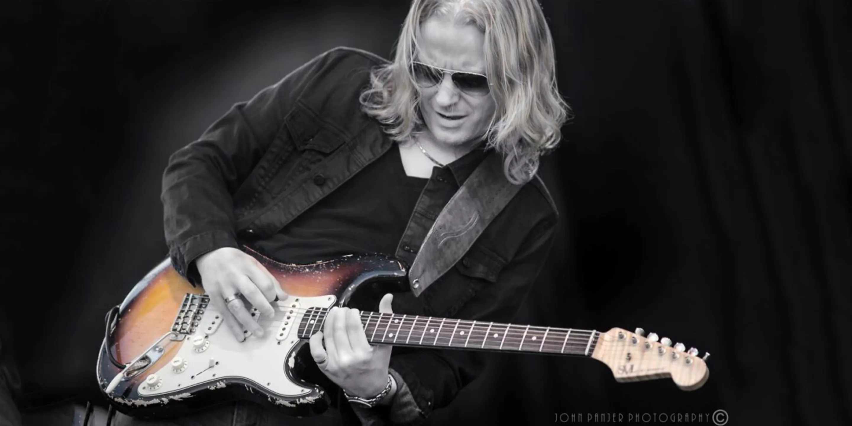 Matt Schofield playing live